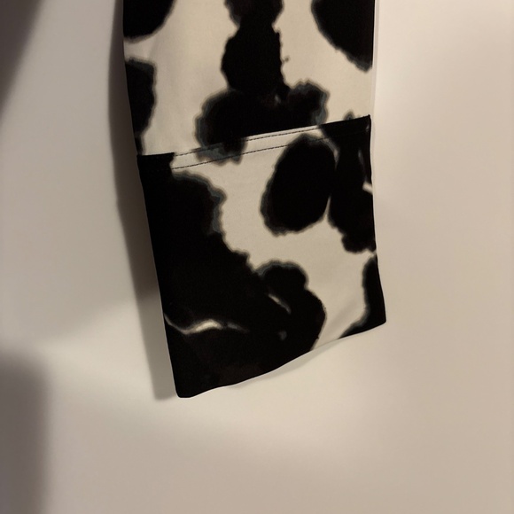 Blouse - Picture 2 of 2